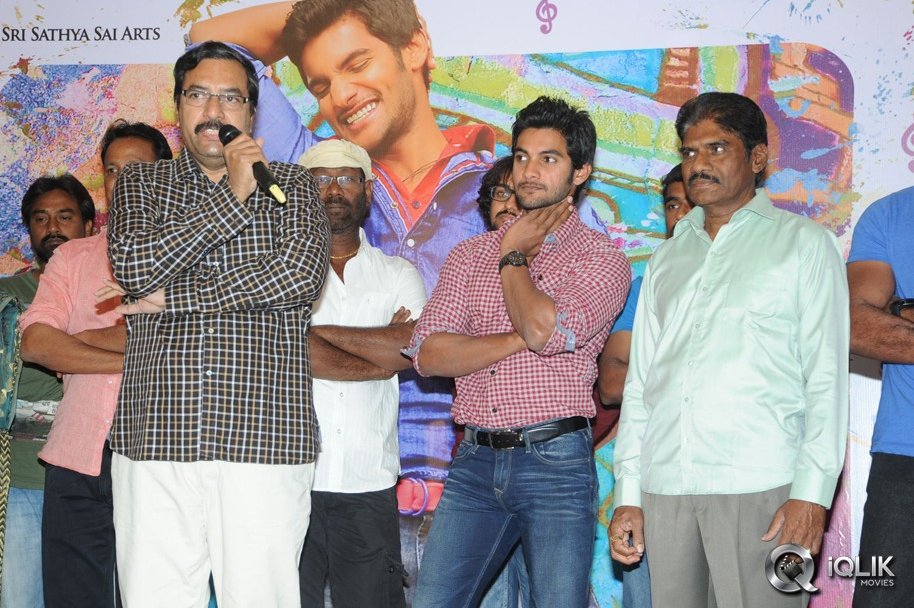 Aadi-Birthday-Celebrations-With-Pyaar-Mein-Padipoyane-Team